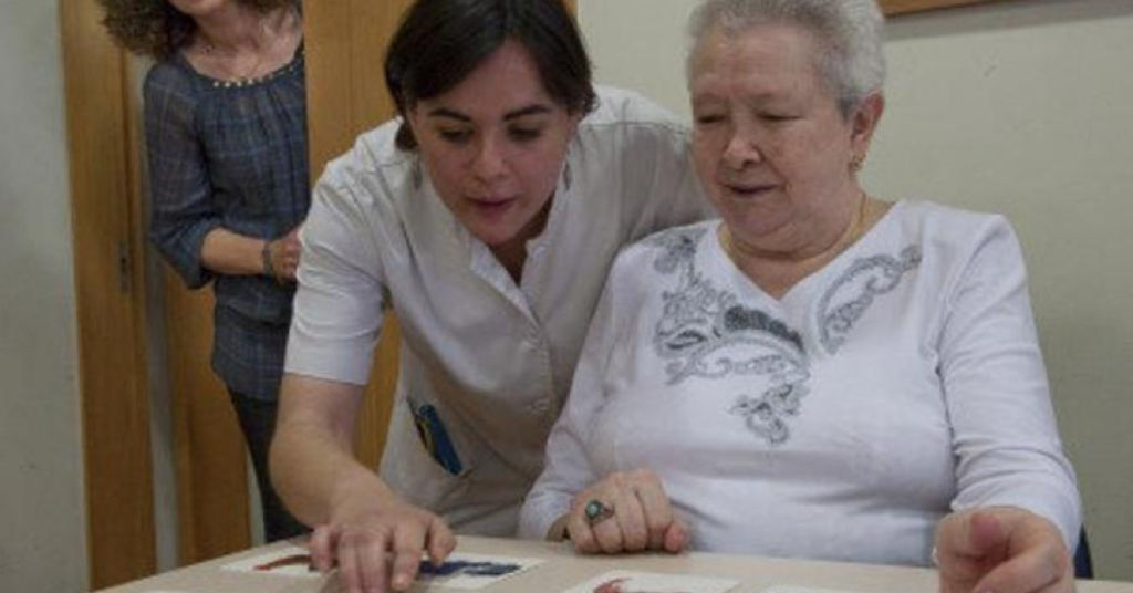 Se Necesita de Cuidadores de Adultos Mayores | Contrato Inmediato